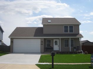 1101 Devon Ln, Washington, IL 61571