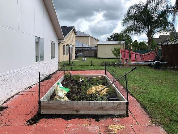 3rd image of 133 Seabreeze Cir