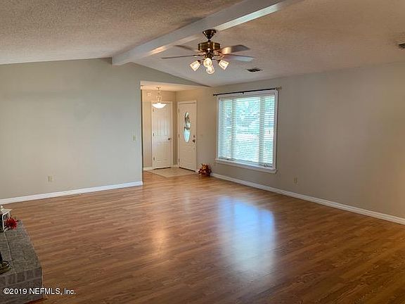 5th image of 2204 Robert Paine St