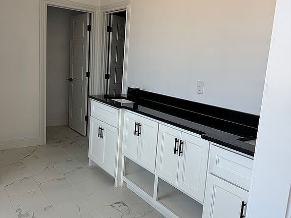 5th image of 10831 Peggy Ln