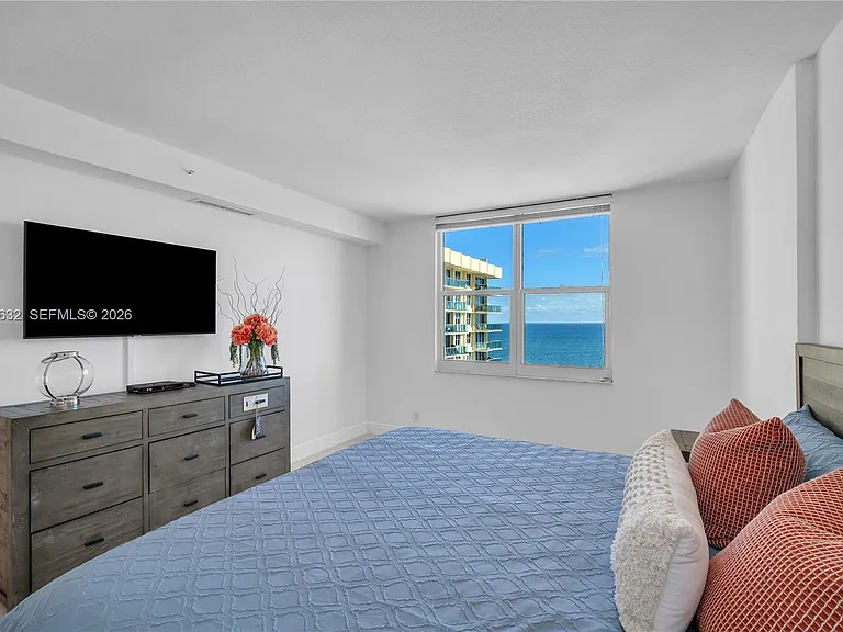 2501 S Ocean Dr #1521 — Photo 29