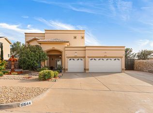 6544 Royal Ridge Dr, El Paso, TX 79912