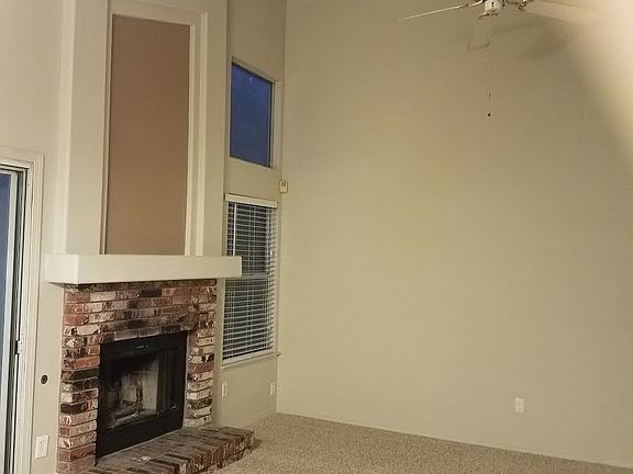 4th image of 7998 Acappella Cir