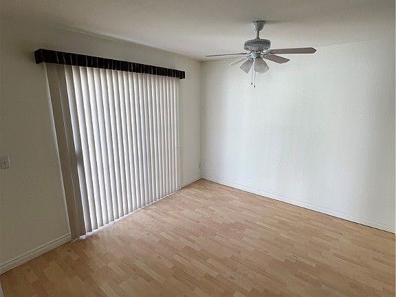 5th image of 1028 Sun Wood Dr
