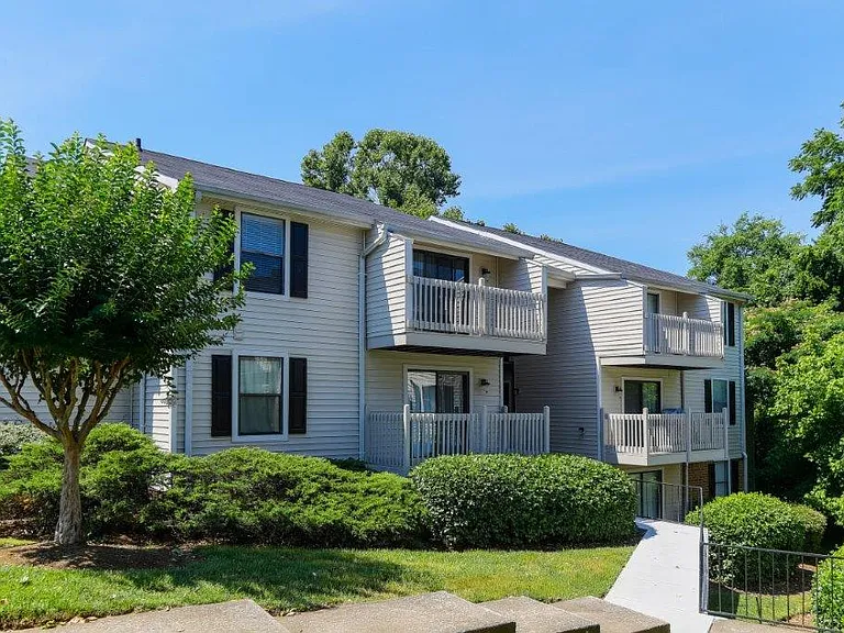 Sheffield Heights Apartment Homes — Photo 20