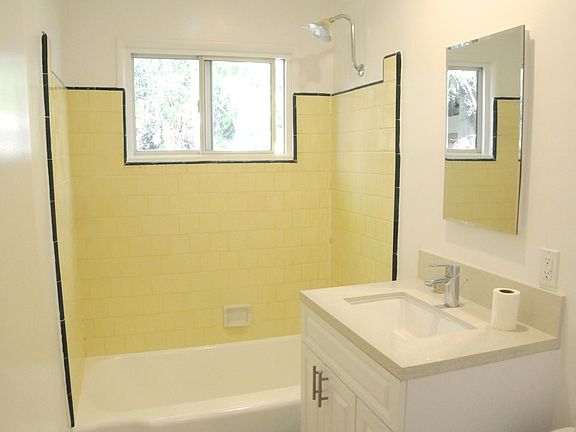 3rd image of 1005 N Sweetzer Ave #20