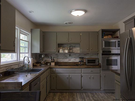 2nd image of 102 1st Ave