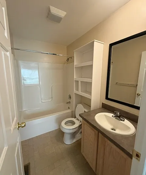 10457 Hughes Ln — Photo 13
