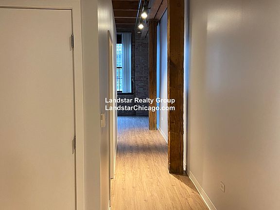 4th image of 125 E 21st St APT 314