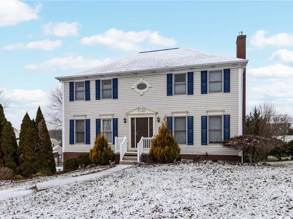113 Lawrence Dr, Beaver, PA 15009