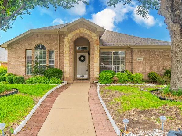 2862 Hilldale Dr, Lewisville, TX 75067