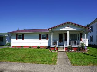 309 Beatty Ave, Mannington, WV 26582