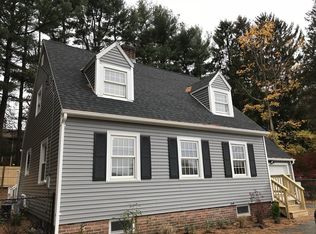 290 Cherry St, Holyoke, MA 01040