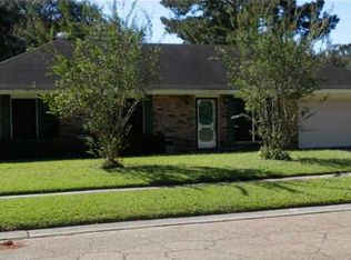 207 Montreal Dr, Lafayette, LA 70507
