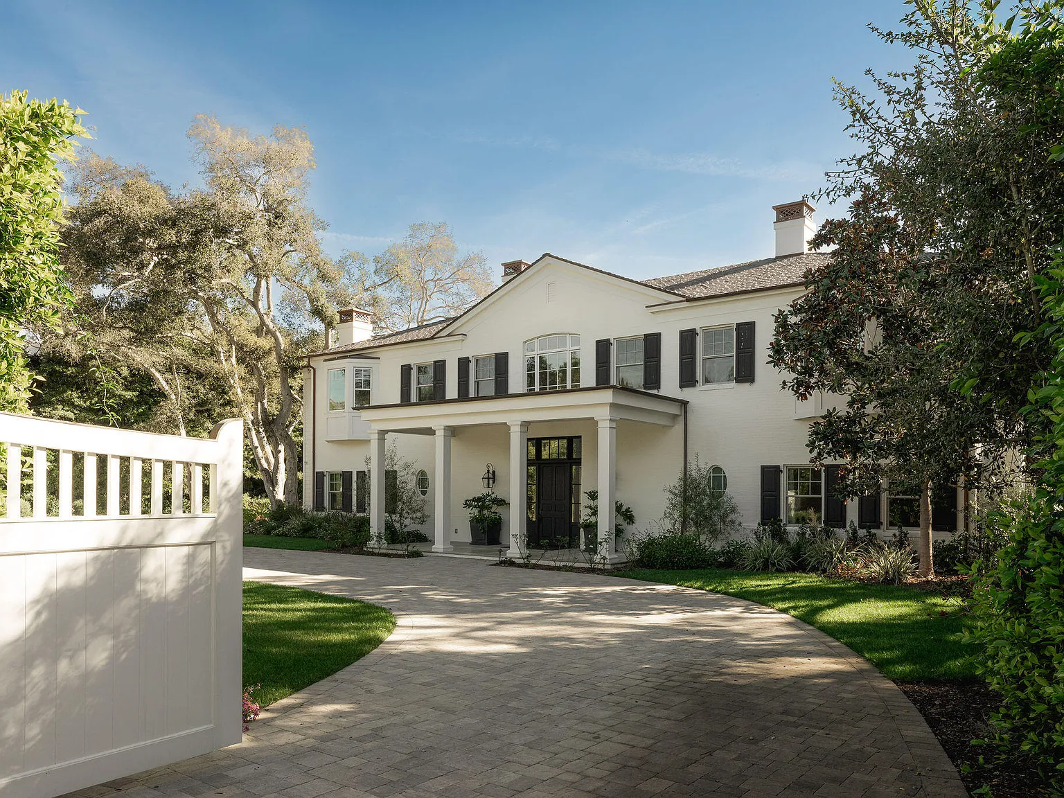 5 bed, 6.5 bath, 4997 sqft, $75,000 — Photo 3