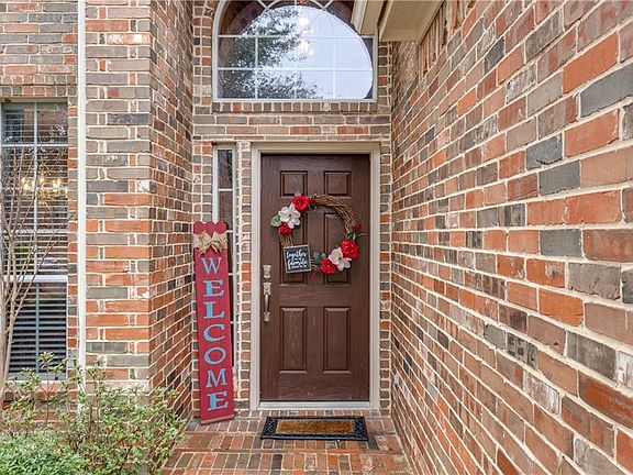 3rd image of 4328 Finch Dr