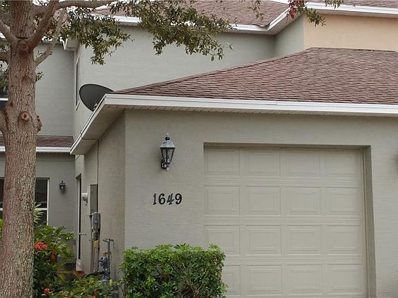 3rd image of 1649 Pointe West Way