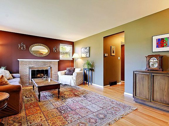 4th image of 7024 25th Ave NE