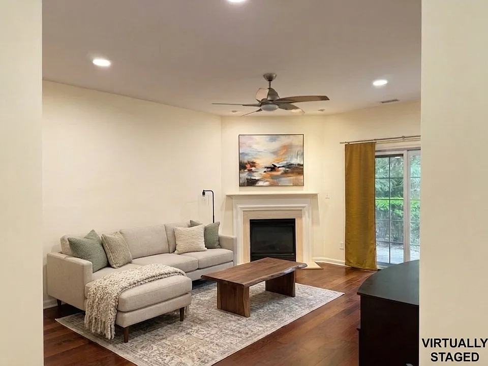 620 Turlington Ct