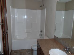 4519 N Wilderness Cir, Wichita, KS 67226