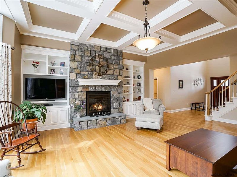 5th image of 425 WILTON GREENFIELD Road