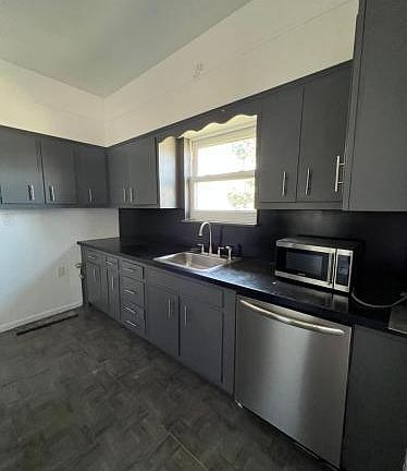 2nd image of 52 Ramsey Ave