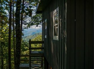 547 Round Mountain Rd, Brevard, NC 28712