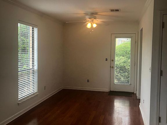 Separate dining area with private entrance to a private patio area.