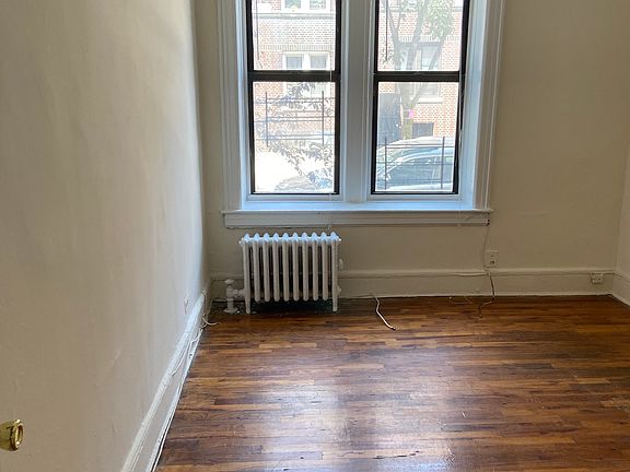 3rd image of 28-23 42nd St #A5