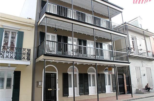 1st image of 412 Dauphine St APT 2B