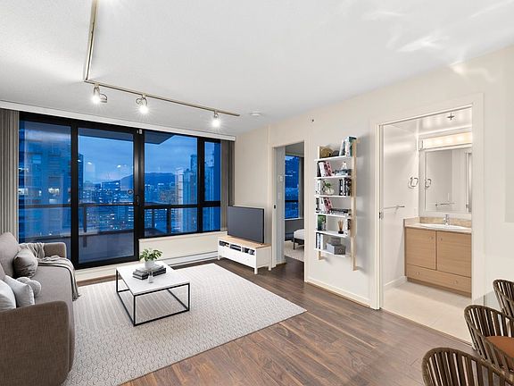 5th image of 928 Homer St #2803
