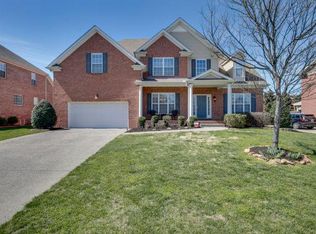 2840 Kaye Dr, Thompsons Station, TN 37179
