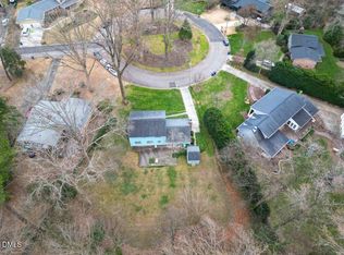 5024 Yadkin Dr, Raleigh, NC 27609