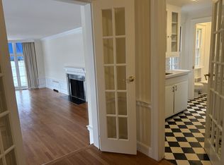 700 Steamboat Rd, Greenwich, CT 06830