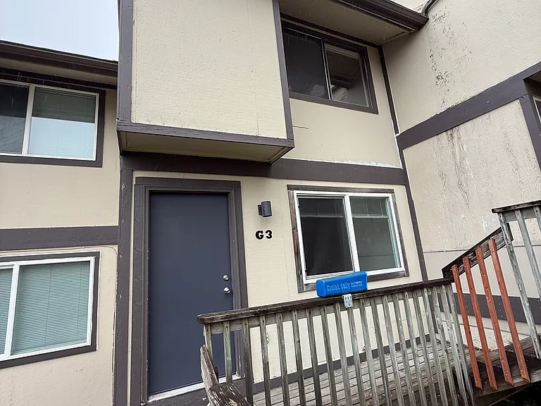1820 Larch St #G3 — Photo 7