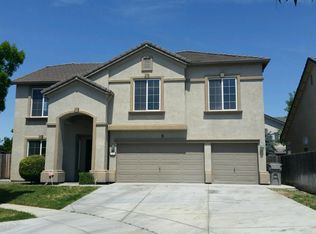 1592 Persimmon Ct, Los Banos, CA 93635