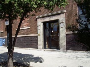 2925 W Diversey Ave #1, Chicago, IL 60647