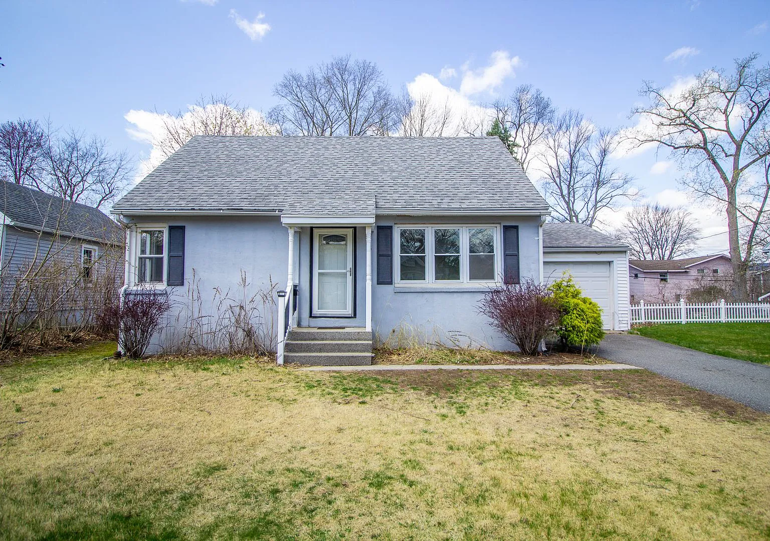3 Bd 2ba 1152 Sf - North Colonie Schools — Photo 1