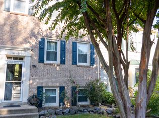 5809 Rockdale Ct, Centreville, VA 20121