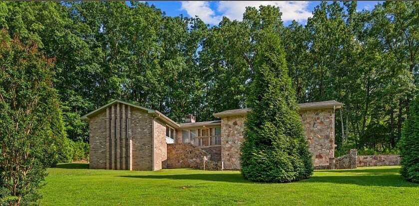 1st image of 3630 Elder Mountain Rd
