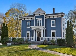 90 Maple Pl, Dedham, MA 02026