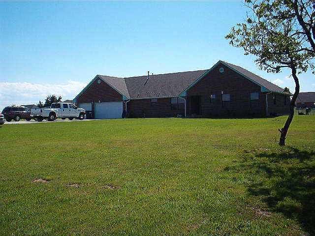 1st image of 5005 Sunflower Dr