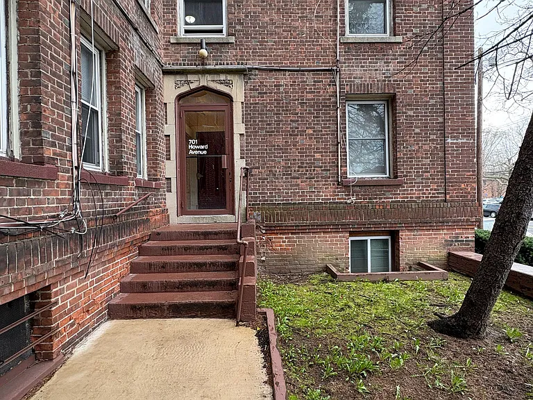 701 Howard Ave #42 — Photo 18