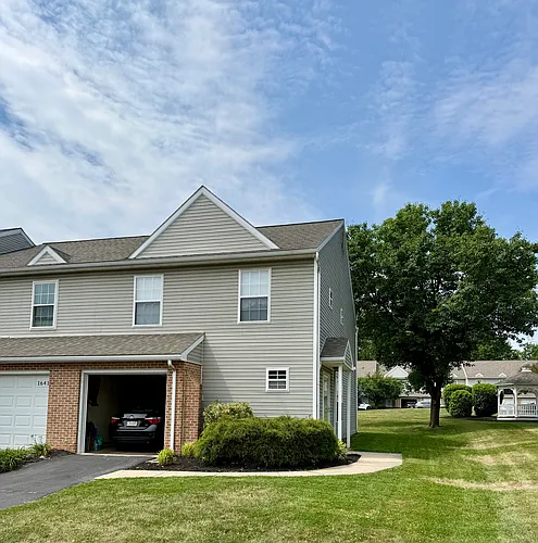 1637 Macintosh Way Photo 1