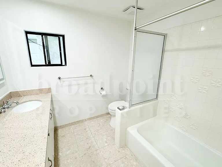 203 Chapalita Dr — Photo 20