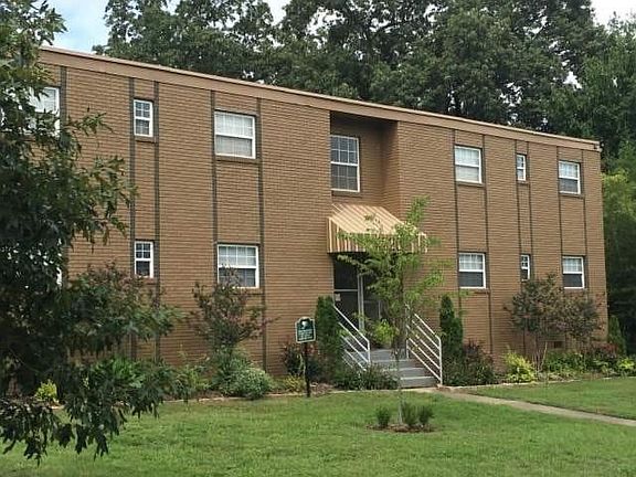 The building is beautiful and gorgeously landscaped!