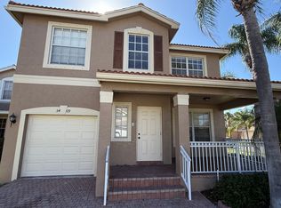 5409 Eastbay Dr, Greenacres, FL 33463