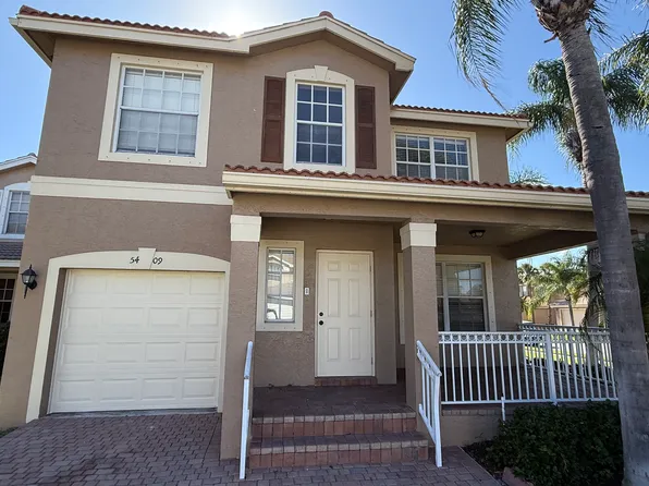 5409 Eastbay Dr, Greenacres, FL 33463