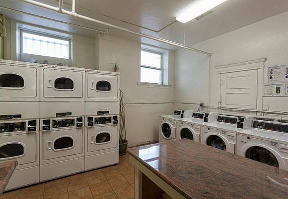 3rd image of 580 McAllister St #405