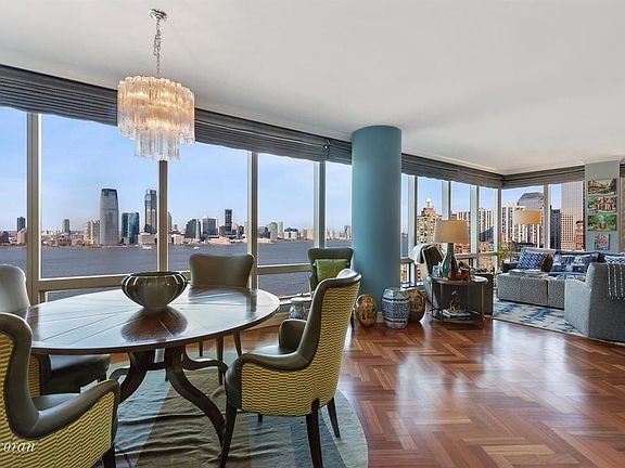 2nd image of 10 West St APT 18A